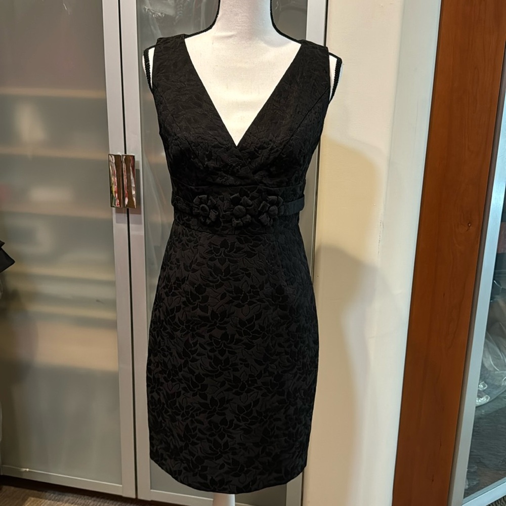 Ellen Tracy Black textured cocktail dress